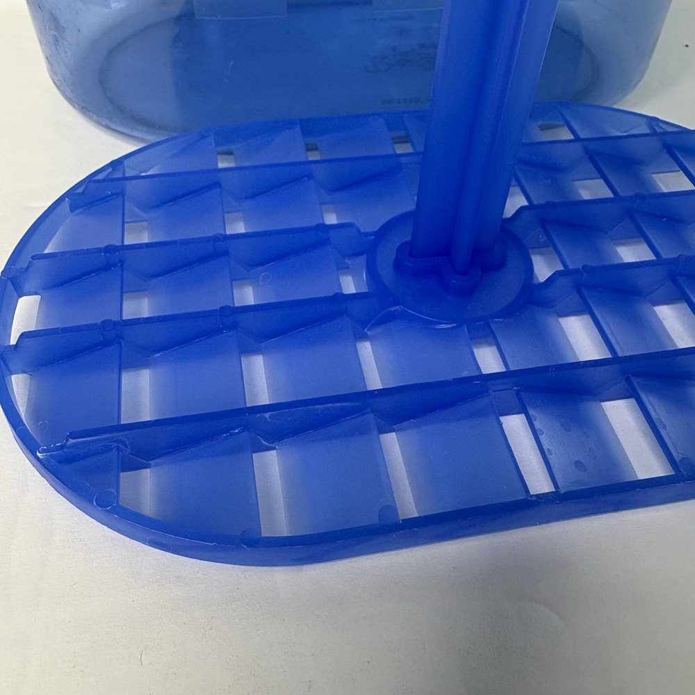 HTF Pampered Chef Blue Quick Stir Pitcher 1 Gallon Clear Checkerboard Design EUC - Picture 11 of 11